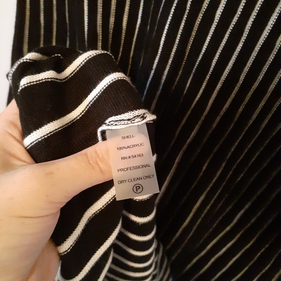 Striped Calvin Klein dress Size M - Picture 6 of 6